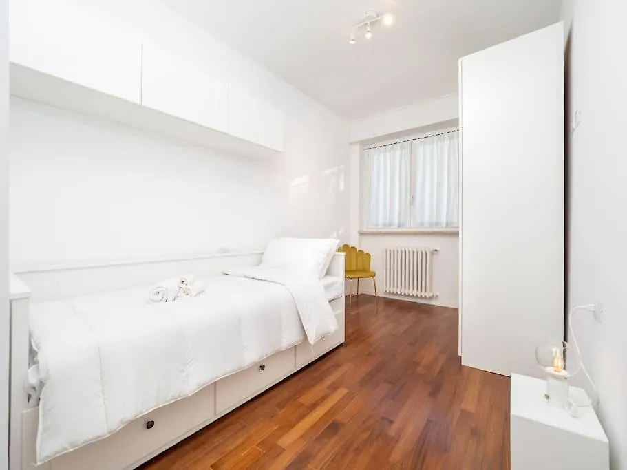 Raffinato Appartamento Bicocca Milaan 0*,  Italië